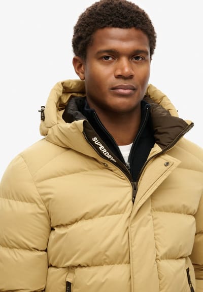Superdry - Onze Sport-pufferjas van microvezel met capuchon - Heren - Gewatteerde jassen
