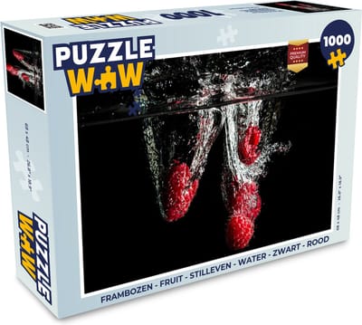 Puzzel Frambozen - Fruit - Stilleven - Water - Zwart - Rood - Legpuzzel - Puzzel 1000 stukjes volwassenen