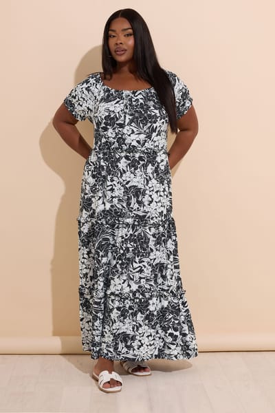 Yours Maxi Jurk Met Bloemenmotief, Ruches En Korte Mouwen In Zwart/Wit Size 42