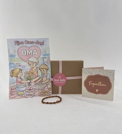 Moederdag •Cadeaupakket Oma• Armbandje Kleurplaat - Leuk om cadeau te geven - Perfect Gifts