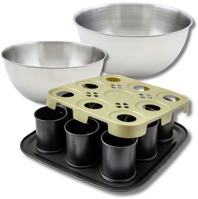 Set bakvormen voor individuele cakes 9 holtes met deksel, 2 mengkommen en 1 spatel Zenker