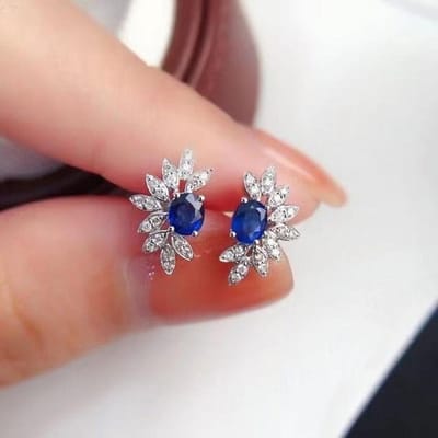 Huitan Prachtige Blauwe Zirkonia Oorbellen Temperament Oor Accessoires Vrouwen voor Verloving Bruiloft Feest Nieuwe Sieraden beige