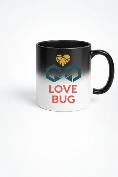 Love Bug Magic Mok - Hittegevoelige Zwarte Verrassingsmok met Geometrisch Hart Design | Leuk Liefdes Cadeau