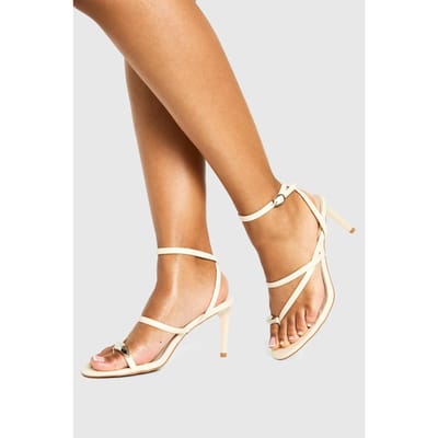 boohoo Dames Hardware Detail 2-Delige Hakken | Creme | Maat: 37