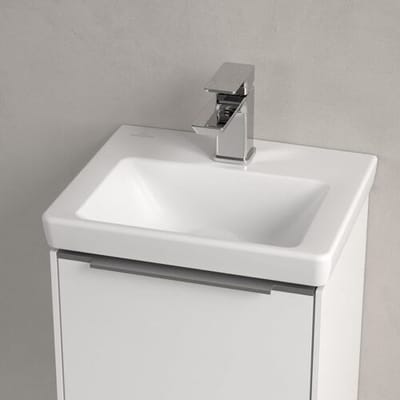 Villeroy & Boch Subway 3.0 wash hand basin 37 cm, with 1 tap hole, without overflow 43703801