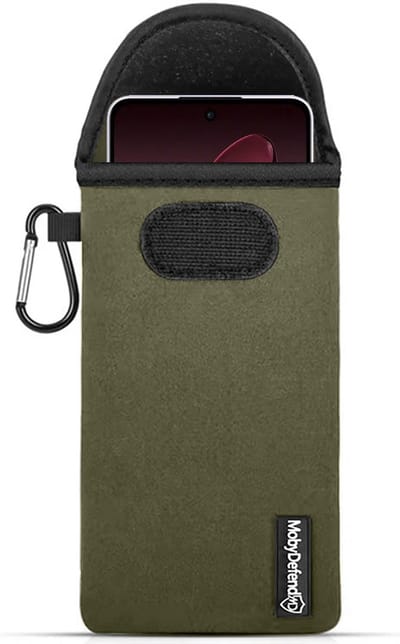 MobyDefend Hoesje - Geschikt voor Oppo Reno13 Pro - Neopreen Pouch Met Karabijnhaak - Insteek - Riemlus - Groen