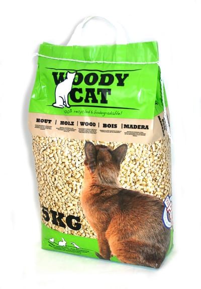 Kattenbakvulling 8 liter woody cat houtkorrels