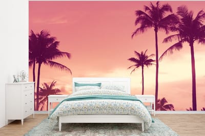 Behang - Fotobehang Lucht - Palmboom - Avond - Natuur - Tropisch - Breedte 295 cm x hoogte 220 cm