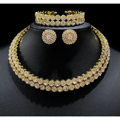 Niche Volledig Diamant Ketting Oorbellen Armband Drie Delig Set Metaal Bloem Holle Kraag Bruidsmeisje Bruid Pak Vrouwen black