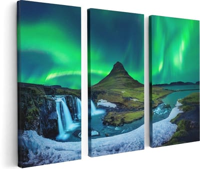 Artaza Canvas Schilderij Drieluik Noorderlicht bij de Watervallen in IJsland - 120x80 cm - Wanddecoratie Woonkamer - Schilderijen - Muurdecoratie