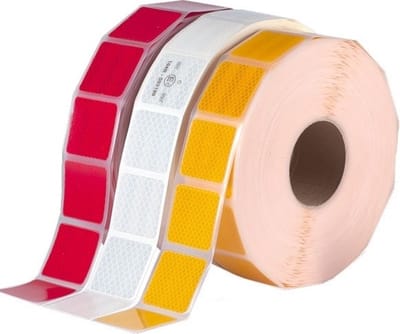 Reflecterende Tape Wit - 5x5 cm Stickers - Rol 50 meter - Flexibele Ondergrond - gecertificeerd ECE R104