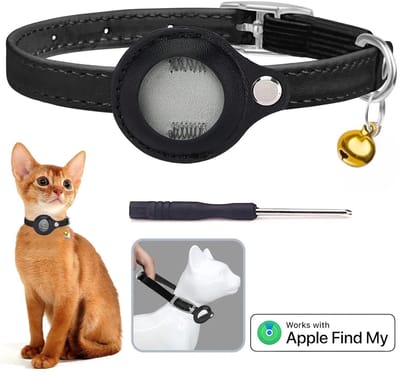 BlueTime ® - Kattenhalsband inclusief Tag - Halsband Kat & Kitten met Kattenbelletje - Lederen Variant - Gps Tracker Kat zonder Abonnement - Geschikt voor Apple Find My - Kattenbandje, Poes, Kattenriem air & Tuigje met Houder - Zwart