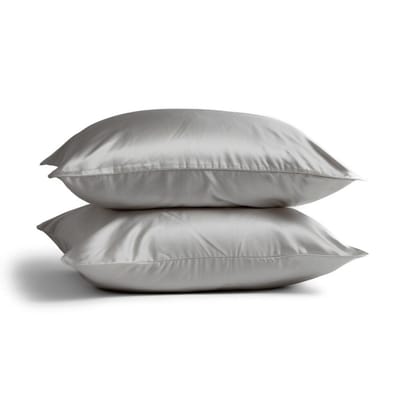 2x Zijden Kussensloop 45x65cm Licht Grijs Hotelsluiting 19 Momme - Kussensloop set - Luxe Silk Kussensloop 100% moerbei zijde - Zijde kussensloop - Silk Heaven - 45x65cm (voor ergonomische kussens 40x60cm) / Hotelsluiting