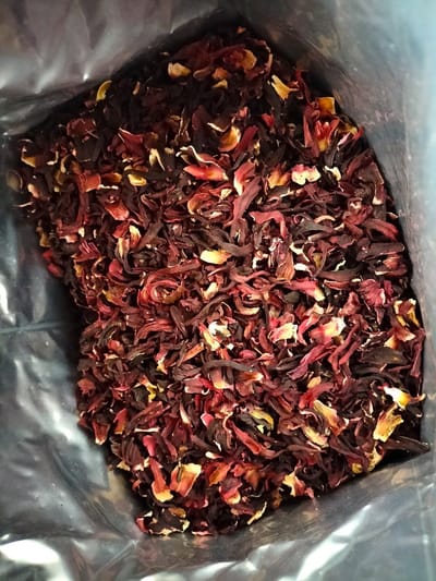 Accademia della Tisana - Hibiscus thee 1 kg - Hibiscus hele bloemen voor kruidenthee - 1 kg - Karkadé - Perfect als basis van je van vruchtenthees, lekker warm en koud - Hibiscus bloemen voor kruidenthee - Karkadé - perfect warm en koud