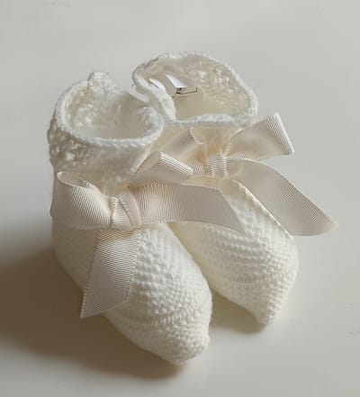 Mac Ilusion Gebreide Baby Slofjes / babysokjes| PA61 | Ecru/Créme |Unisex |Met striklint | Newborn