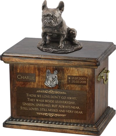 Franse Bulldog urn met beeldje - gepersonaliseerde urn voor hondenas