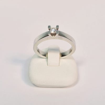Zware witgouden damesring - R&C - RIN0012L - ring - solitaire - Naturel diamant 0.16crt - witgoud - 14 karaat - sale Juwelier Verlinden St. Hubert - van €1579,= voor €1165,=