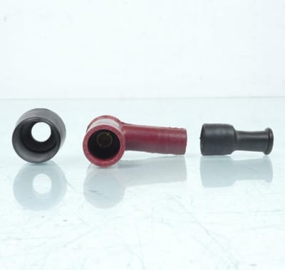 Antiparasite marron coudé 90° pour bougie sans olive pour moto cyclomoteur