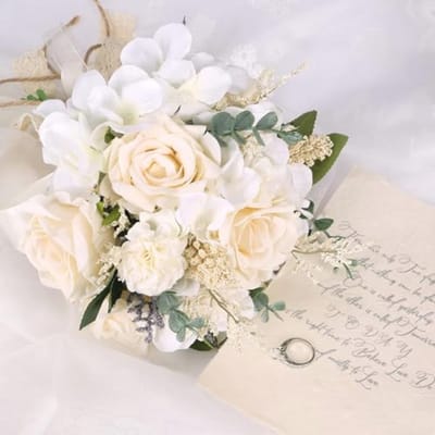 Bruiloftsboeket en Bruidsmeisjesboeket in Wit-Champagne - Kunstbloemen voor Trouwdecoratie