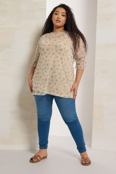 Yours Naturelbruine En Blauwe Oversized Mesh Top Met Bloemenprint Size 46