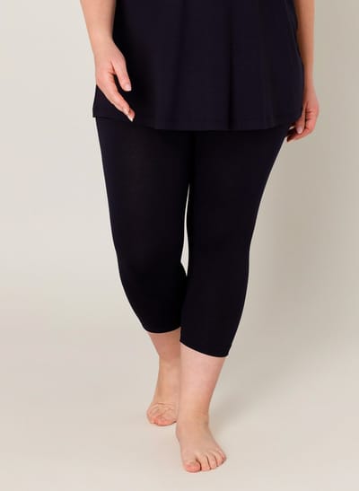 BASE LEVEL CURVY Audrey Legging - Dark Blue - maat 1(48)