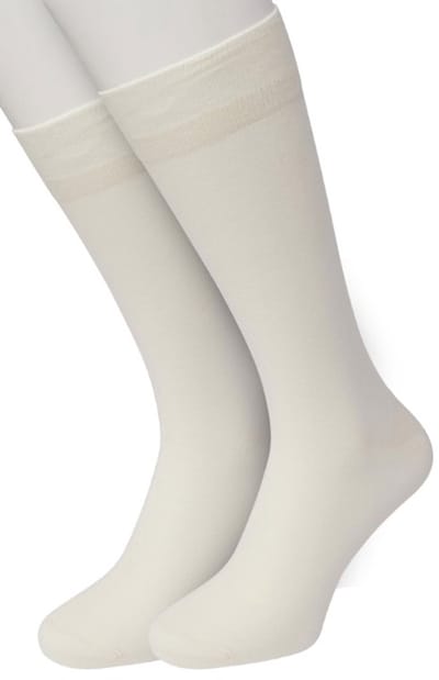 Bonnie Doon Basic Sokken Heren Off White maat 40/46 - 2 paar - Basis Katoenen Sok - Gladde Naden - Brede Boord - Uitstekend Draagcomfort - Perfecte Pasvorm - 2-pack - Multipack - Effen - Ecru - Crème - Ivoor - Gebroken Wit - Off White - OL6324012.110