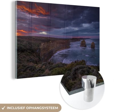 ® Glasschilderij 180x120 cm - Schilderij acrylglas - De Twaalf Apostelen bij rode zonsondergang in Australië - Foto op glas - Muurdecoratie woonkamer - Wanddecoratie slaapkamer - Schilderijen