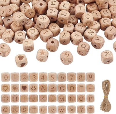 106 stuks natuurlijke vierkante houten kralen van 12 mm met gat, bevat 78 stuks alfabethouten kralen, 20 stuks 0 ~ 9 cijfers en 10 m jute koord, grote gatkralen voor het maken van sieraden
