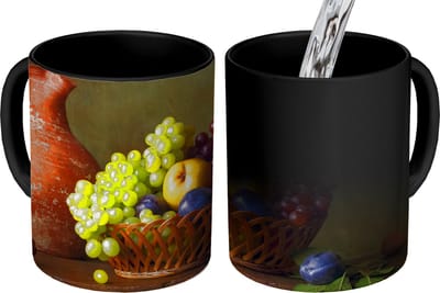 Magische Mok - Foto op Warmte Mokken - Koffiemok - Rustiek - Fruit - Kan - Mand - Stilleven - Magic Mok - Beker - 350 ML - Theemok