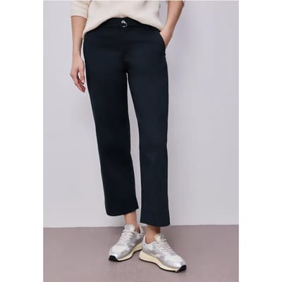 Straight Legs broek met riemdetail