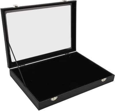 Dailygoods- Pin Vitrine Grote Capaciteit - Stofdicht Glas - Stijlvol PU Leer - Sieraden/Badge - 35x24x5cm - Gemakkelijk te Reinigen