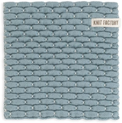 Knit Factory Gebreide Onderzetter Block - Pannenonderzetter - Hittebestendig - Onderlegger pannen - Tafel onderzetter - Opvouwbaar - Ecru/Stone Green - 20x20 cm - 1 stuk verpakt