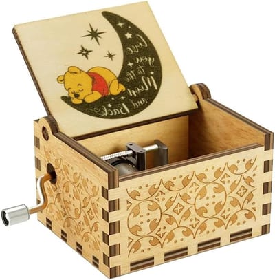 Muziekdoos Pooh - Cadeau Doosje - Romantisch Cadeau Geven - Handslinger Mechanisme - 6.5 x 5 x 4 cm - Houtkleur