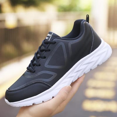 Mode Winter Heren Hardloopschoenen Lichtgewicht Zachte Antislip Sneakers Comfortabele Hoge Kwaliteit Waterdichte Sport Herenschoenen 39 zwart witte kleur