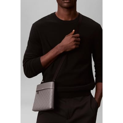 Calvin Klein Emblem Emboss Sling Bag Charcoal Gray Size: OS | Bags Outlet | Heren | Grijs