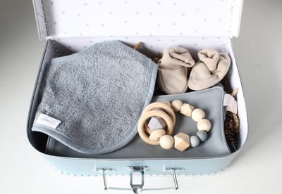 Koffertje grijs/blauw - cadeau baby - kraammand - kinderkoffertje - kraamcadeau - cadeau babyshower