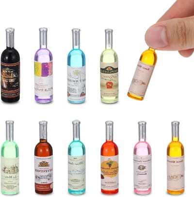 Miniatuur Acryl Wijnflessen Set van 10 voor Poppenhuis, Decoratie voor Sleutelhanger en DIY Projecten, Mini Bierflessen Accessoires