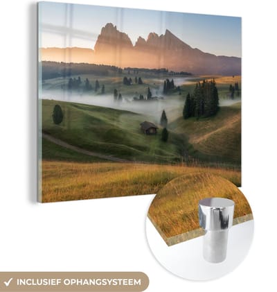 MuchoWow® Glasschilderij 40x30 cm - Schilderij acrylglas - Berg - Mist - Landschap - Foto op glas - Schilderijen