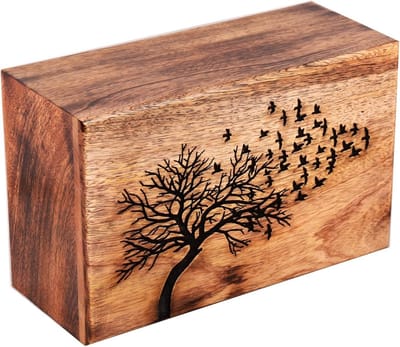 Houten crematieurn met Tree of Life motief, 630 cm³, antiek ontwerp voor volwassenen