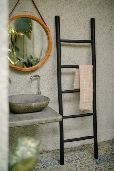 Teakea - Houten Decoratie Ladder Mat Zwart 50x5x175 cm - Stijlvolle Handdoekladder