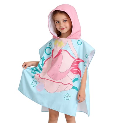 Kinderbadponcho - Microfiber kinderbadhanddoek - Poncho met capuchon - Kindercape met cartoonprint - Absorberende en sneldrogende zwemhanddoek - Kinderstrandponcho met capuchon - Geschikt om te baden, in het zwembad en om te zwemmen