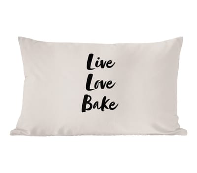 Sierkussens - Kussentjes Woonkamer - 50x30 cm - Quotes - Liefde - Live Love Bake - Bakken - Spreuken