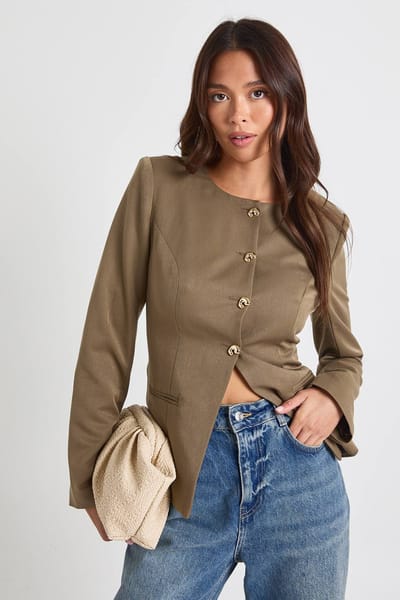 boohoo Dames Gouden accenten kraagloze getailleerde blazer | Kaki | Maat: 38