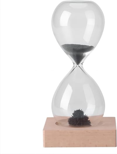 Zandloper met Magnetisch Effect, 30 Seconden Glazen Zand Timer voor Thuis en Kantoor, Decoratieve Uurglas met Houten Basis en IJzerpoeder