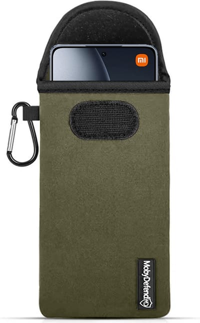 MobyDefend Hoesje - Geschikt voor Xiaomi 14T Pro - Neopreen Pouch Met Karabijnhaak - Insteek - Riemlus - Groen