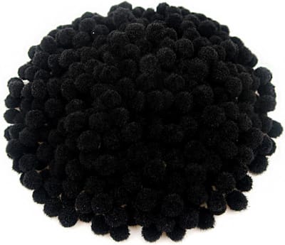 600 Stuks 10mm Zwarte Pom Poms - Fluffy Pluche Ballen voor Creatieve DIY Knutselprojecten en Hobby's