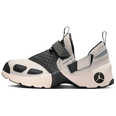 Air Jordan Jordan Trunner LX Light Orewood Brown Dames Sneakers Crème Zwart HQ2164-102 37.5 gray