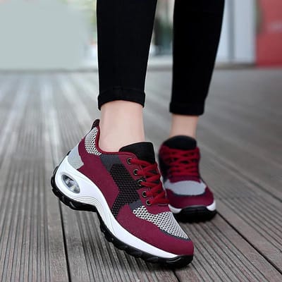 Nieuwe ademende mesh sportschoenen met luchtkussen voor dames, modieuze vrijetijdsschoenen met hoogteverhoging voor moeders 38 white