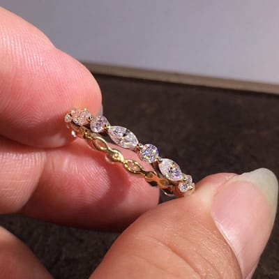 Huitan Zirkonia Ringen voor Dames Goudkleurig Eenvoudig Stijlvol Nieuw Ontworpen Ringen Elegante Temperament Sieraden Accessoires 6 brown