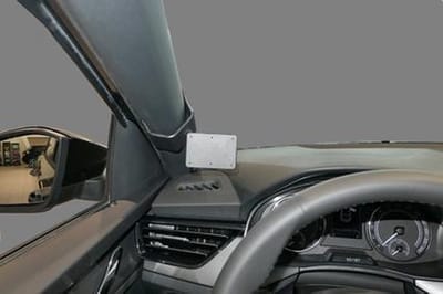 Brodit ProClip Skoda Scala Bj. 19-20